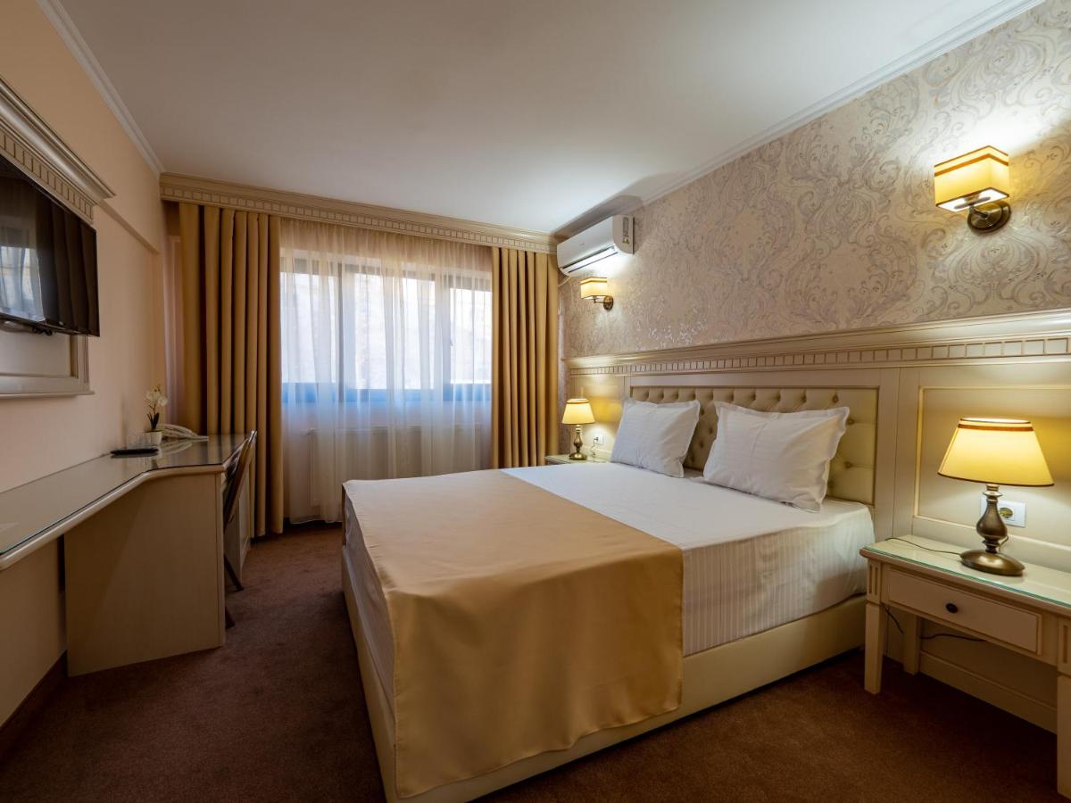 Hotel Orient Galati Exteriör bild