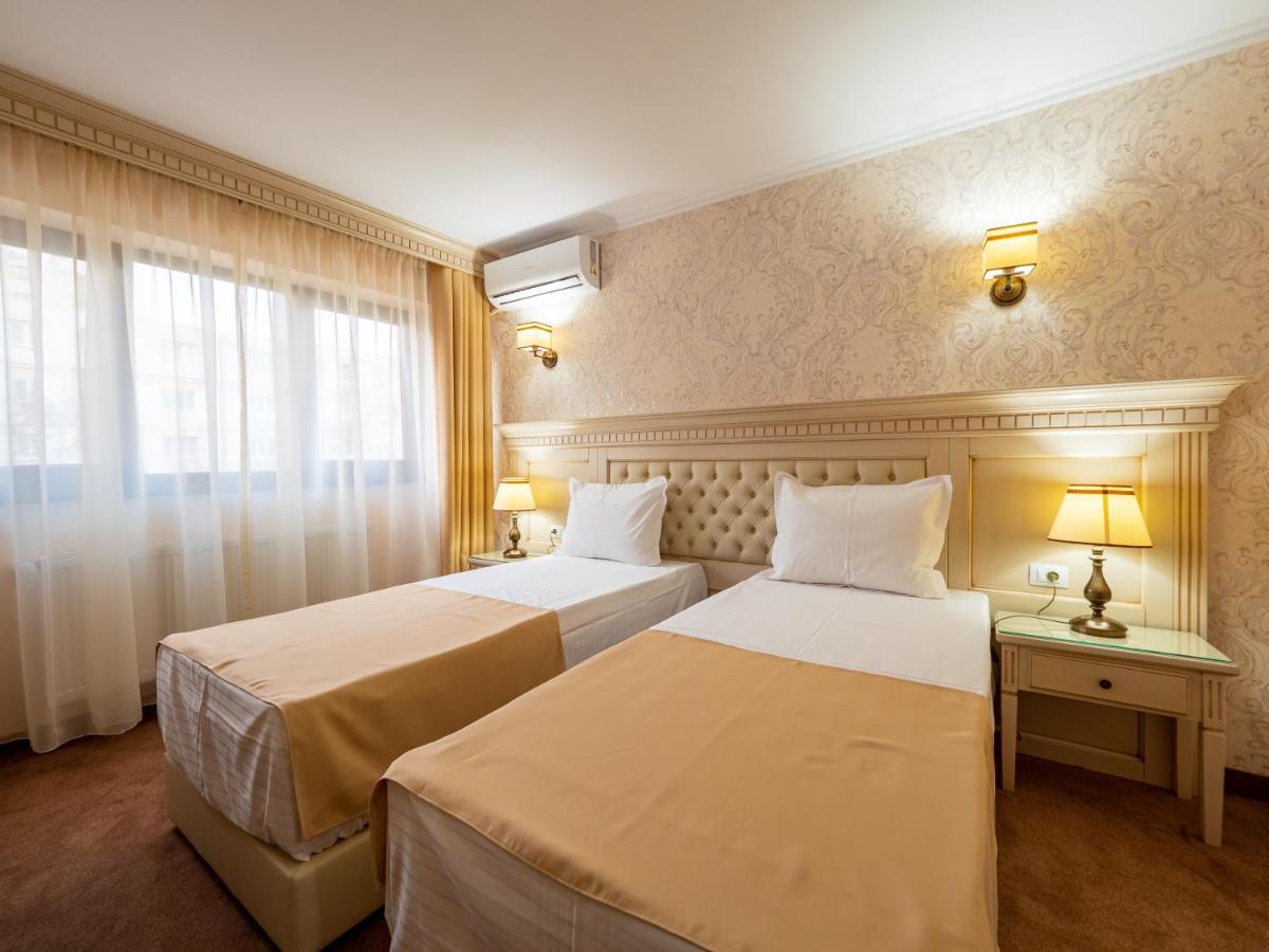 Hotel Orient Galati Exteriör bild