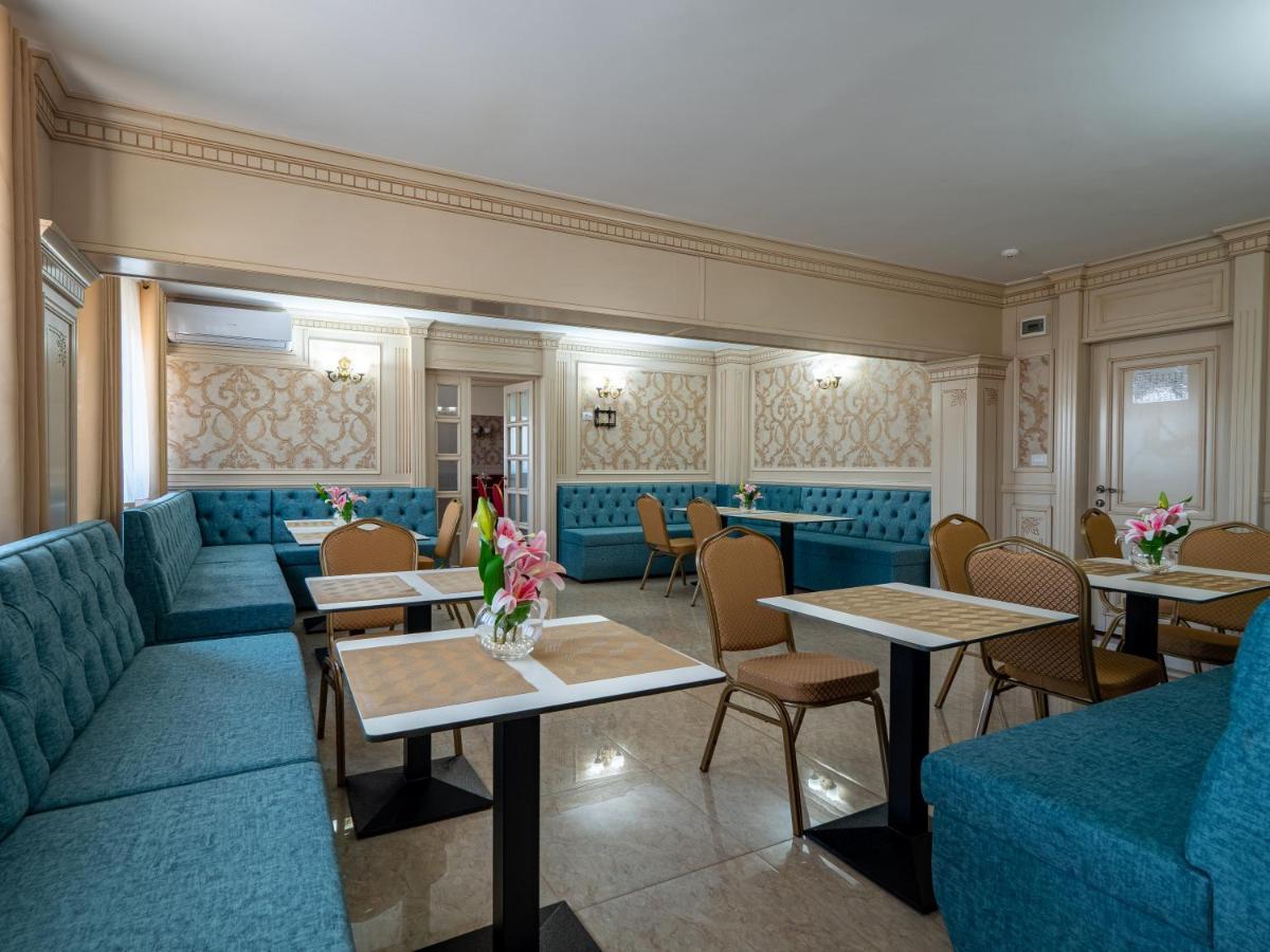 Hotel Orient Galati Exteriör bild