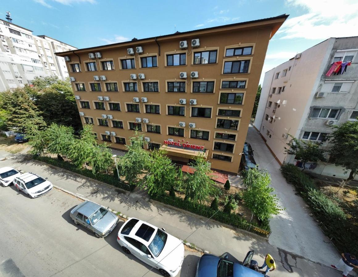 Hotel Orient Galati Exteriör bild